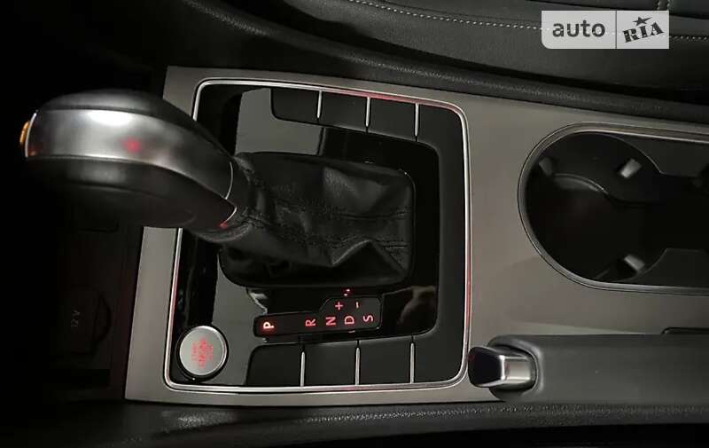 Седан Volkswagen Passat 2020 в Киеве