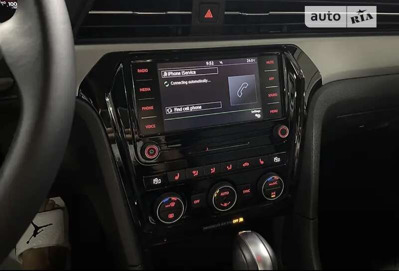 Седан Volkswagen Passat 2020 в Киеве