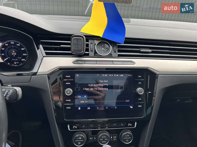 Універсал Volkswagen Passat 2017 в Кагарлику