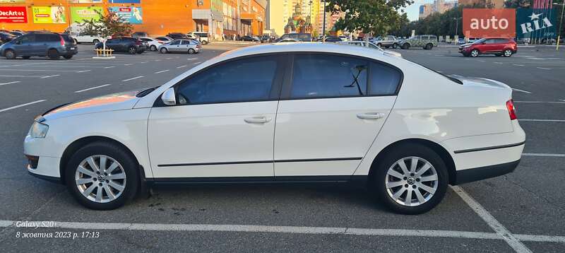 Седан Volkswagen Passat 2009 в Броварах