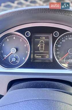 Седан Volkswagen Passat 2010 в Киеве