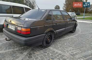 Седан Volkswagen Passat 1990 в Трускавце