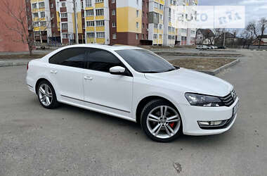 Volkswagen Passat 2014