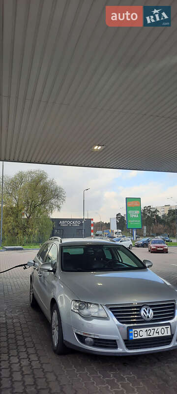 Універсал Volkswagen Passat 2007 в Києві