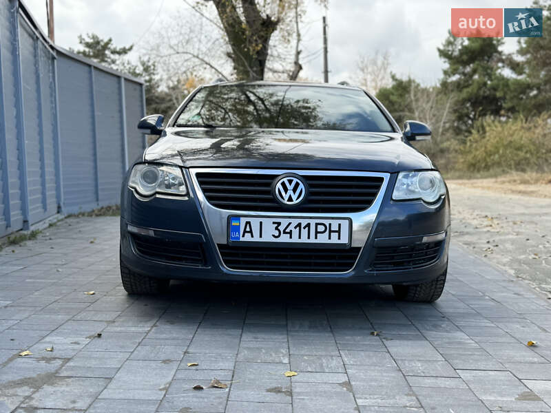 Универсал Volkswagen Passat 2006 в Киеве