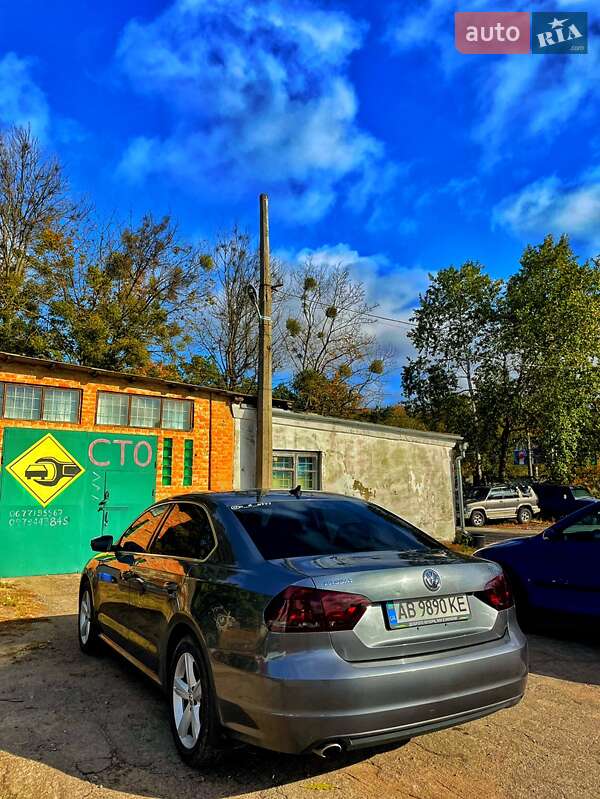 Седан Volkswagen Passat 2012 в Вінниці