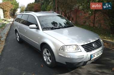 Универсал Volkswagen Passat 2003 в Самборе