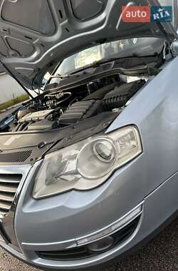 Седан Volkswagen Passat 2007 в Житомире