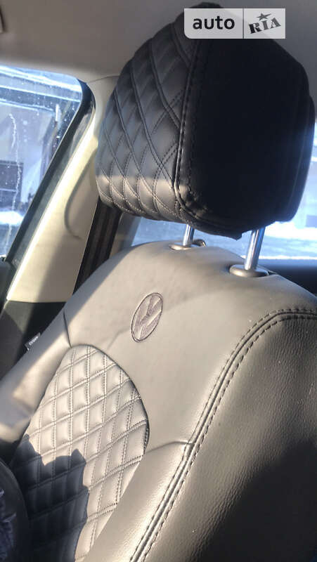 Универсал Volkswagen Passat 2016 в Киеве