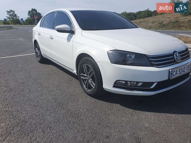 Седан Volkswagen Passat 2013 в Тальном