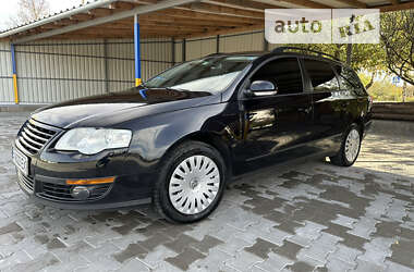 Универсал Volkswagen Passat 2008 в Хмельницком