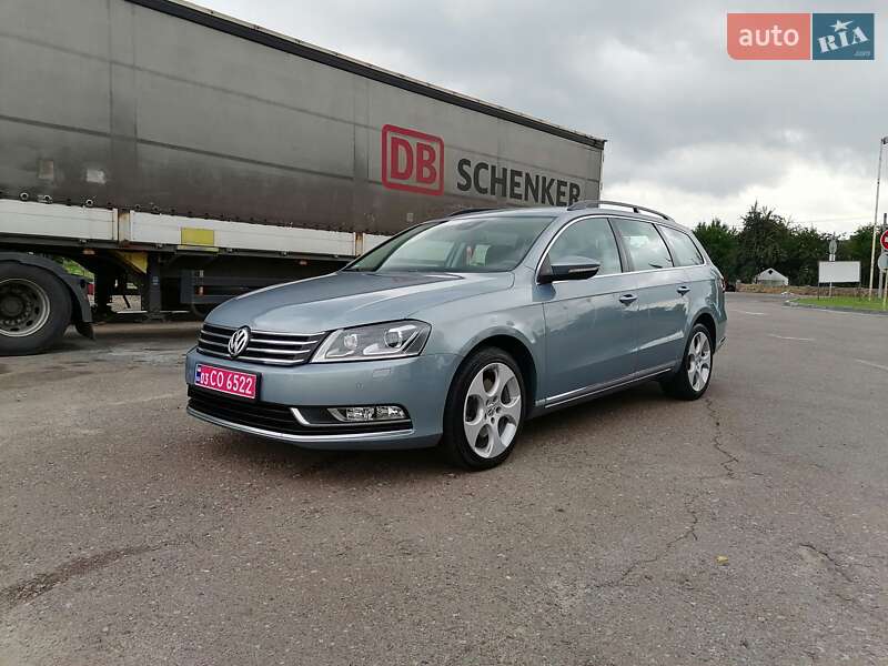 Універсал Volkswagen Passat 2011 в Києві