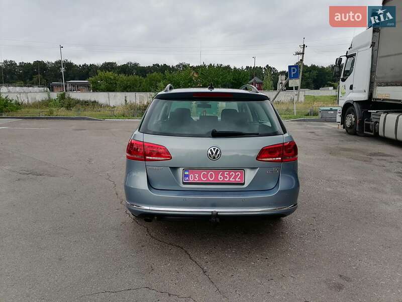 Універсал Volkswagen Passat 2011 в Києві