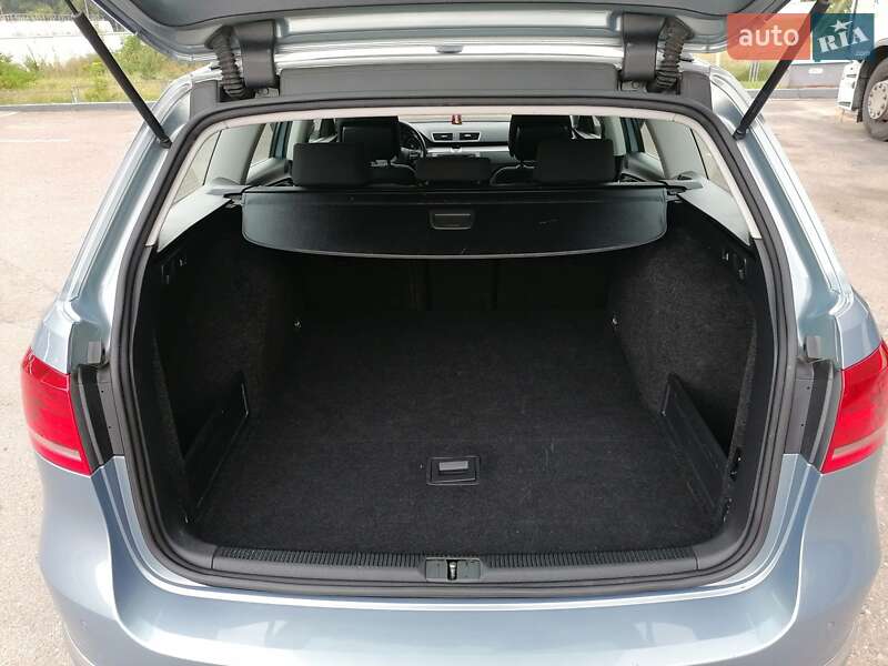 Універсал Volkswagen Passat 2011 в Києві