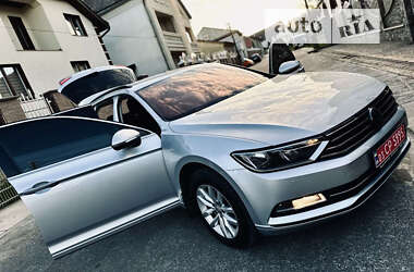 Универсал Volkswagen Passat 2015 в Тячеве