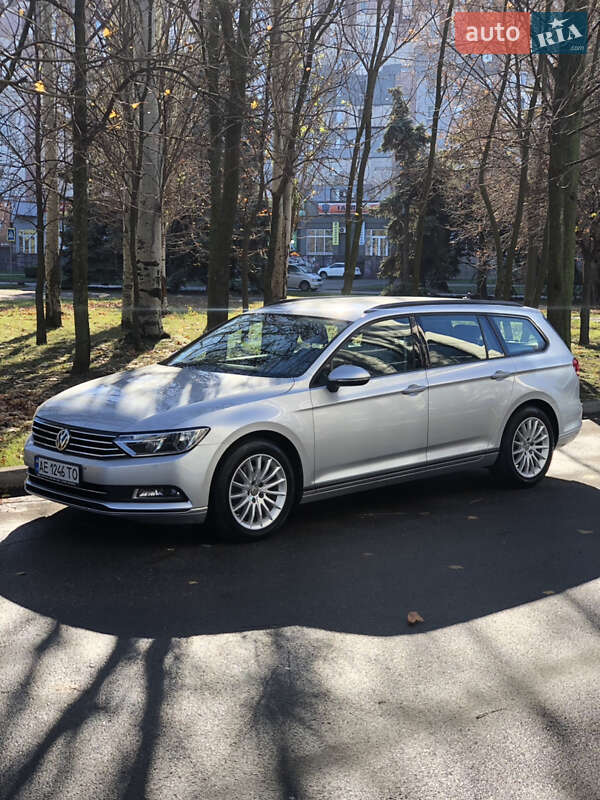 Универсал Volkswagen Passat 2018 в Кривом Роге фото 4 Универсал Volkswagen Passat 2018 в Кривом Роге