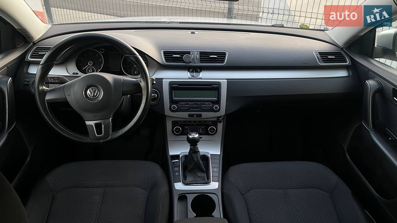 2012 Volkswagen Passat - мініатюра 34