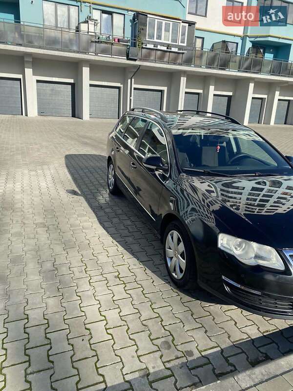 Універсал Volkswagen Passat 2007 в Луцьку