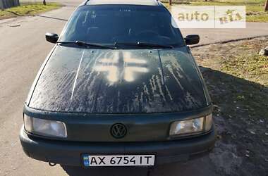 Универсал Volkswagen Passat 1993 в Славянске