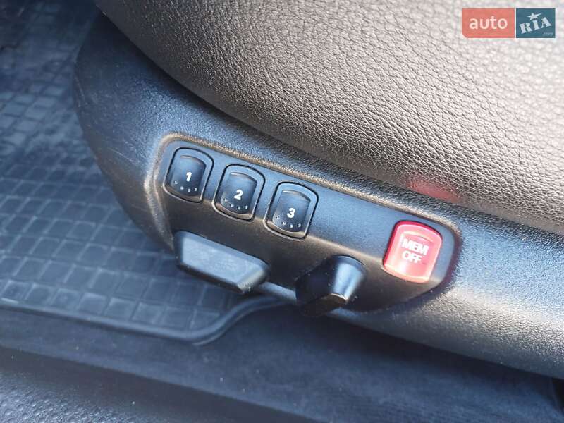 Седан Volkswagen Passat 2003 в Сосницях