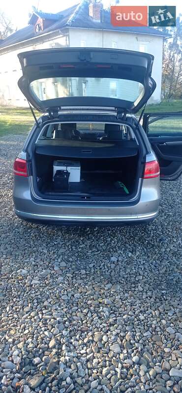 Універсал Volkswagen Passat 2011 в Стрию