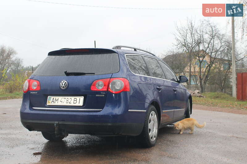Универсал Volkswagen Passat 2009 в Коростене
