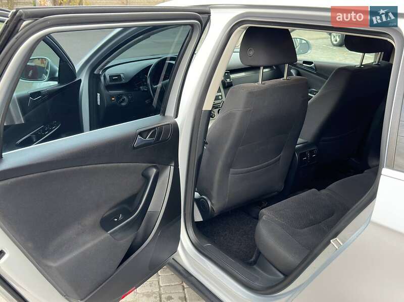 Універсал Volkswagen Passat 2007 в Києві
