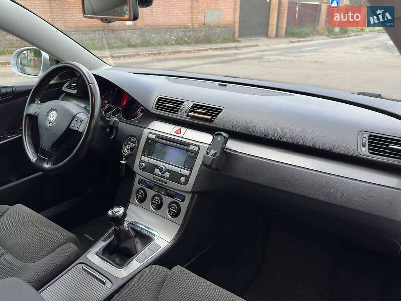 Універсал Volkswagen Passat 2007 в Києві