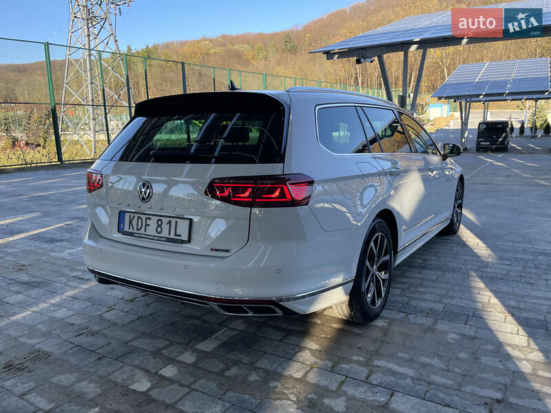 Универсал Volkswagen Passat 2019 в Львове