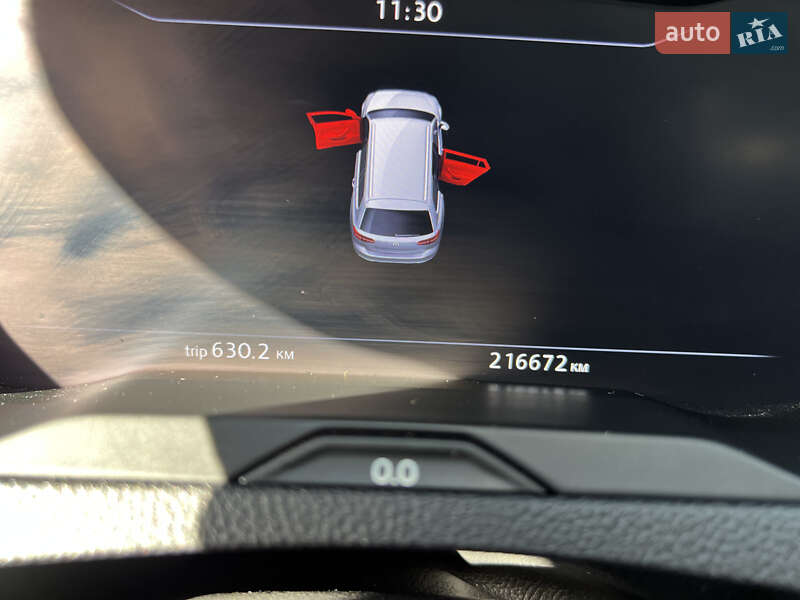 Універсал Volkswagen Passat 2015 в Києві