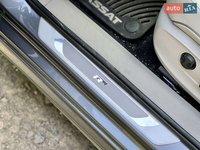 Седан Volkswagen Passat 2016 в Луцьку