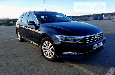 Универсал Volkswagen Passat 2015 в Киеве