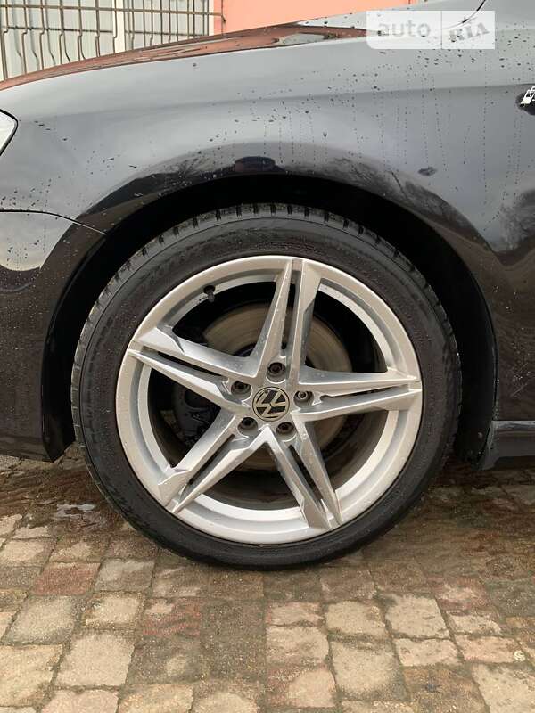 Универсал Volkswagen Passat 2013 в Калуше