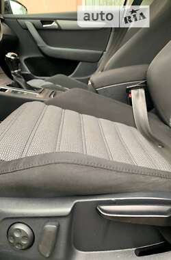 Универсал Volkswagen Passat 2013 в 