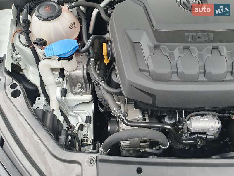 Седан Volkswagen Passat 2018 в Макарове