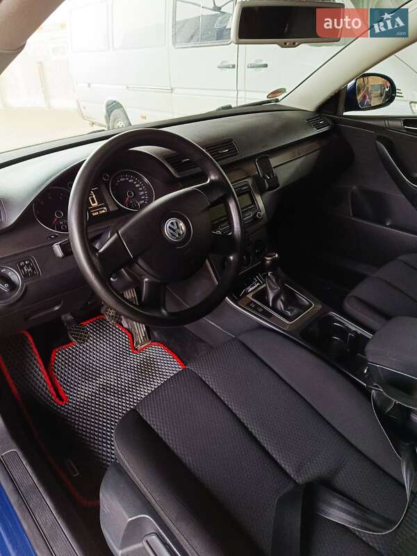 Универсал Volkswagen Passat 2009 в Харькове