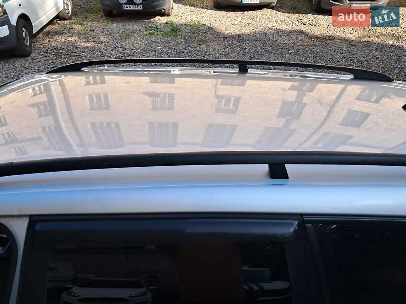 Универсал Volkswagen Passat 2008 в Киеве