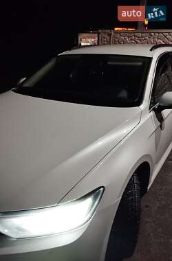 Универсал Volkswagen Passat 2015 в Любаре