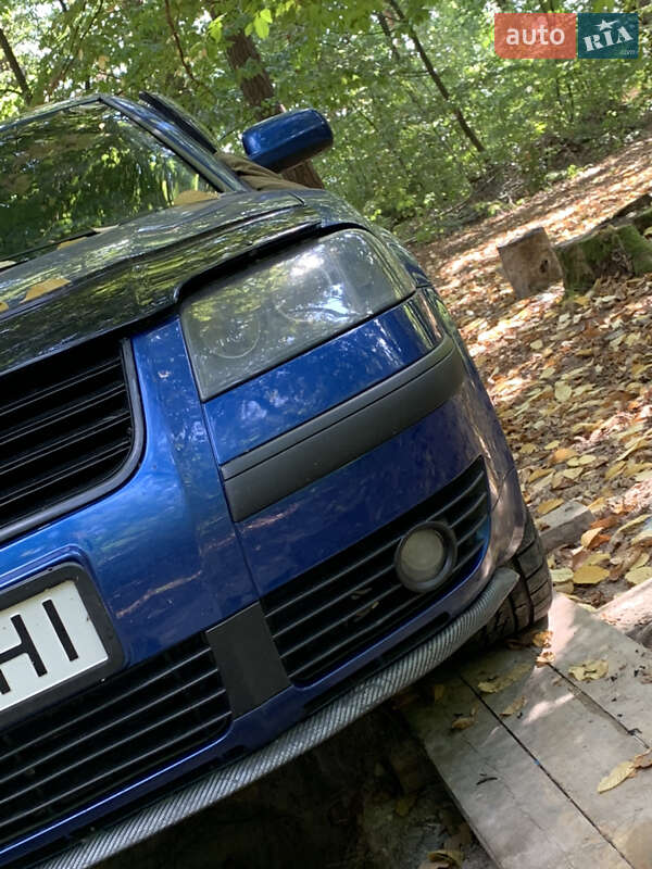 Седан Volkswagen Passat 2002 в Житомирі