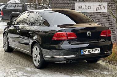 Седан Volkswagen Passat 2012 в 