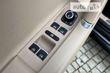 Седан Volkswagen Passat 2012 в 