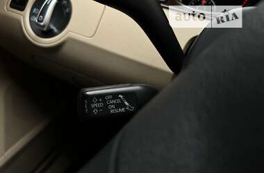 Седан Volkswagen Passat 2012 в 
