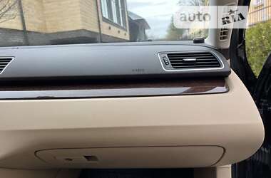 Седан Volkswagen Passat 2012 в 