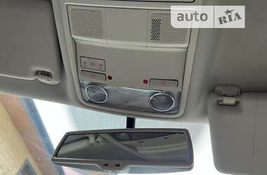 Седан Volkswagen Passat 2012 в 