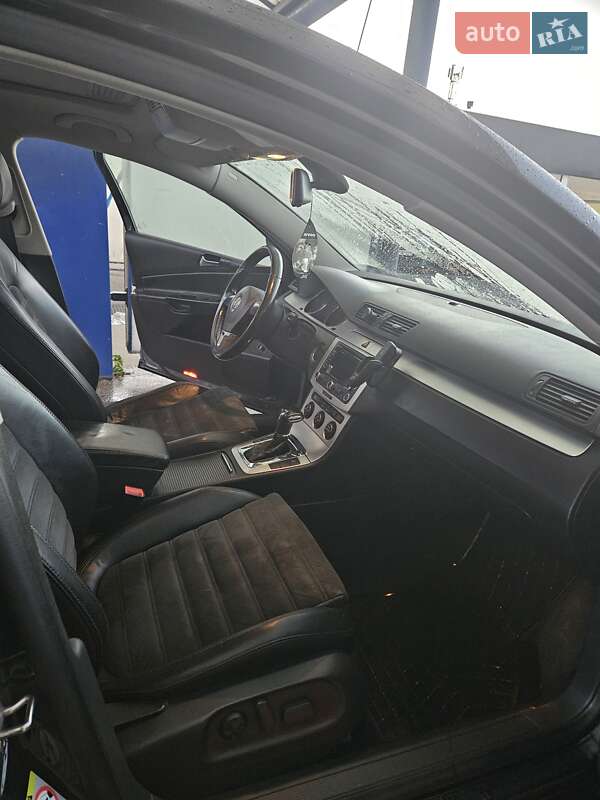Універсал Volkswagen Passat 2009 в Хмельницькому