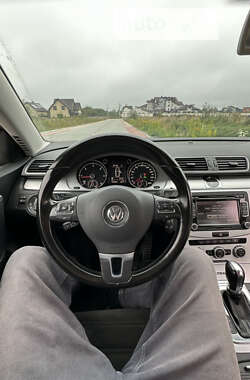 Универсал Volkswagen Passat 2012 в Львове