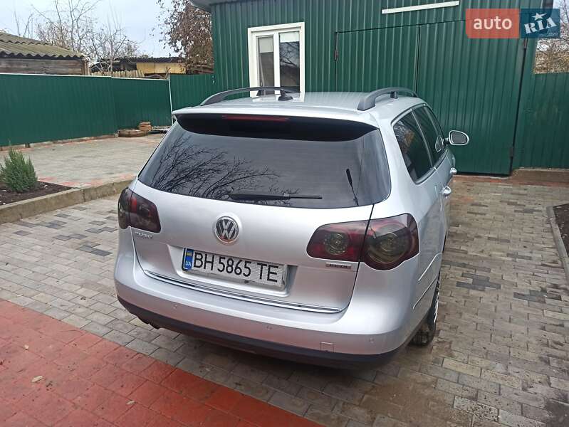 Універсал Volkswagen Passat 2010 в Сараті