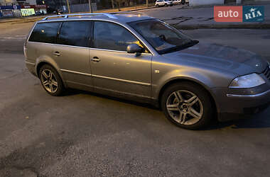 Универсал Volkswagen Passat 2003 в Харькове