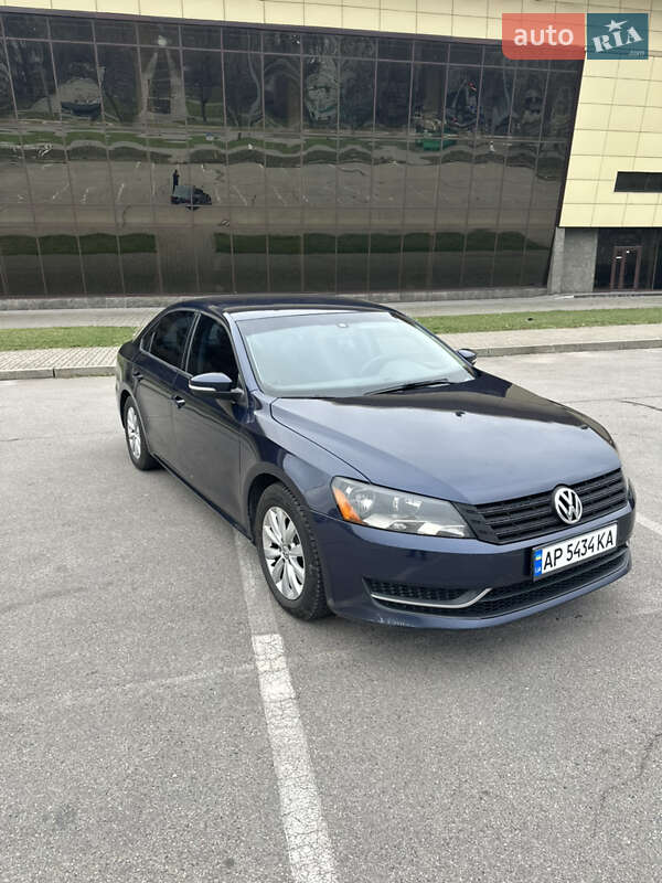 Седан Volkswagen Passat 2012 в Запорожье