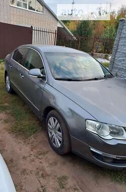 Седан Volkswagen Passat 2008 в Днепре